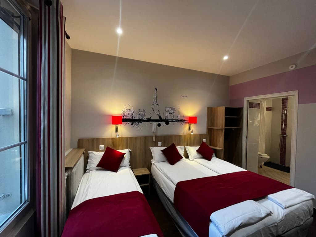 Grand Hotel De Turin - photo 33