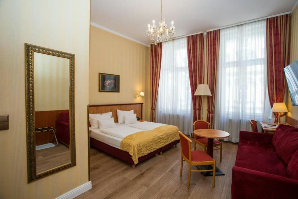 Opera Suites - Self Check-in - photo 14