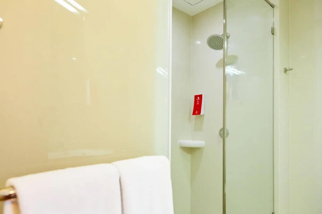 Easy Planet Bangkok Asoke - photo 10