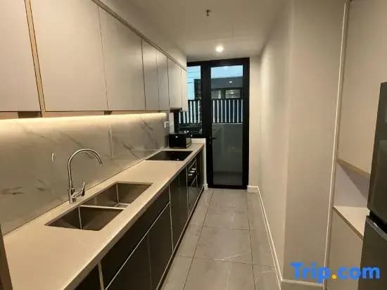 LuSSO Suites - D1mension & Zenity Residence, SG's Heart - photo 16