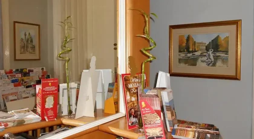 Hotel Pension Astra - photo 18