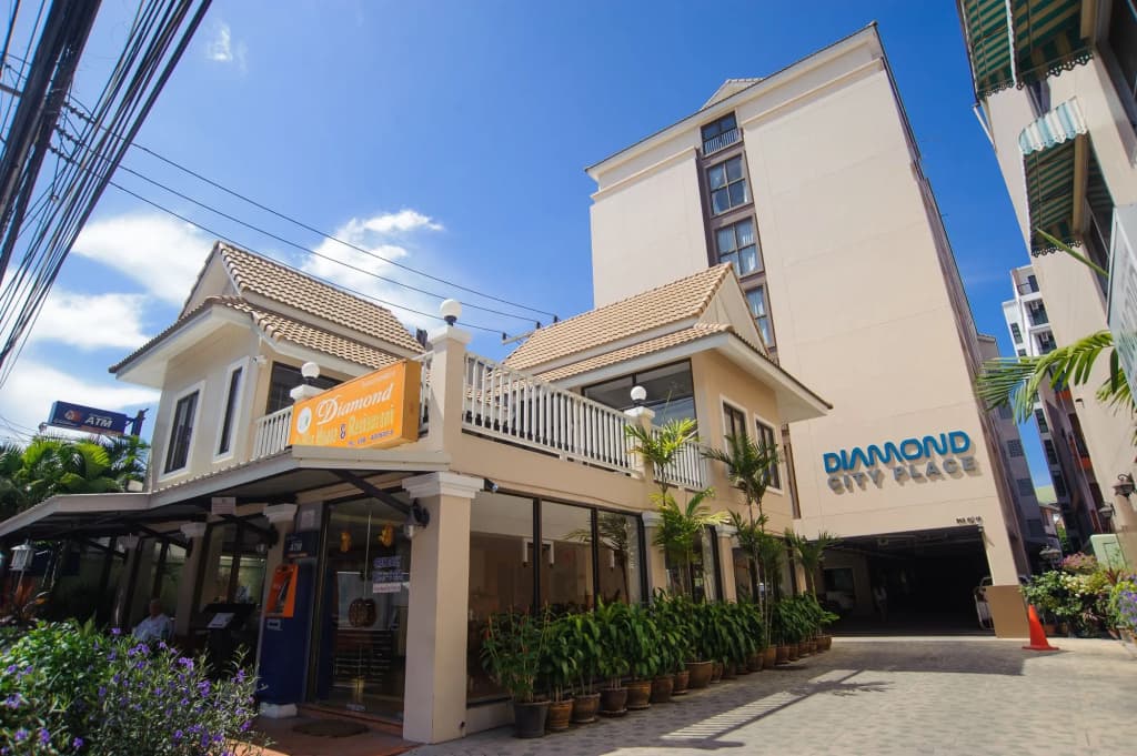 Diamond City Place - main photo