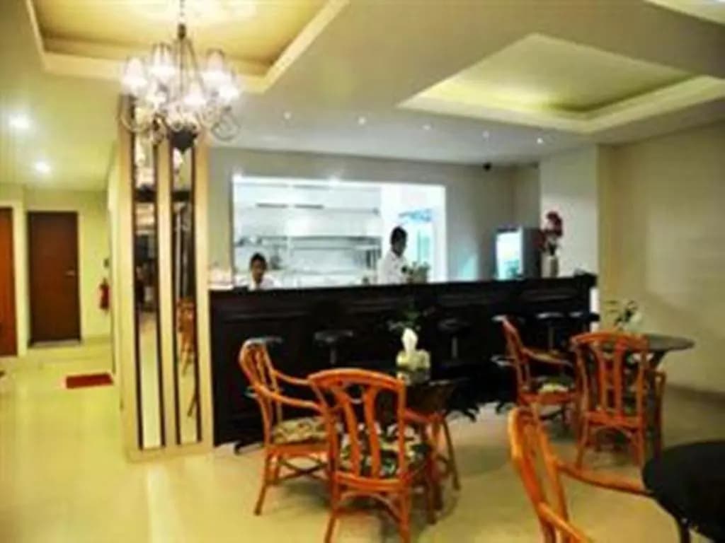 Losari Blok M2 Hotel Jakarta - photo 13