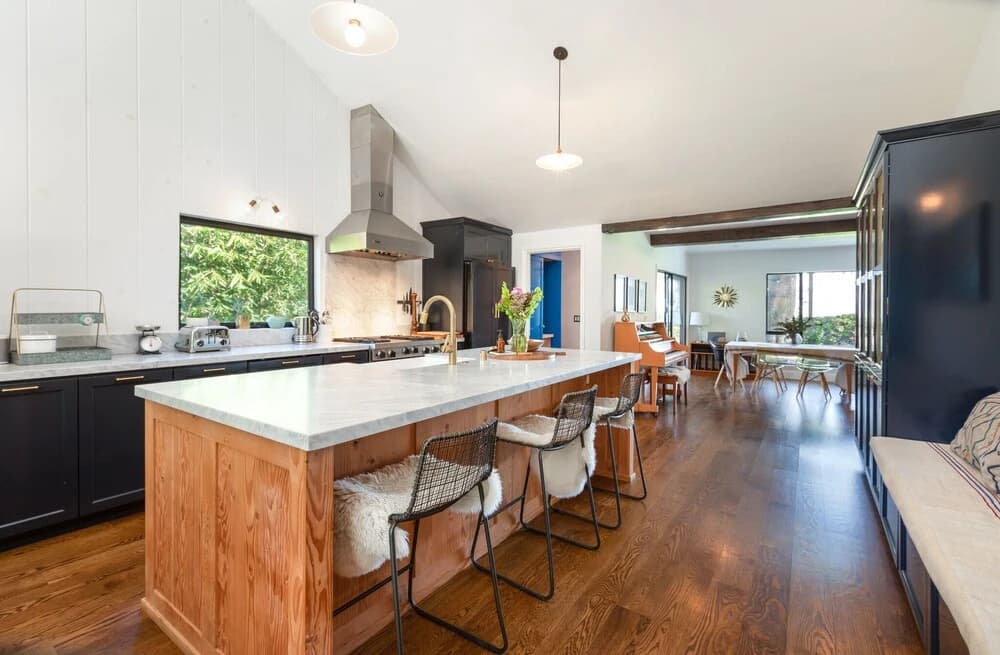 Silver Lake 3br W/ Water Views 3 Bedroom Home - photo 17