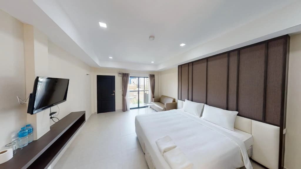 The Shade Residence - photo 10
