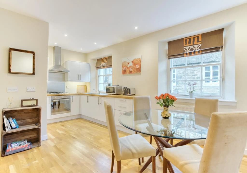 The Gloucester Lane Residence - photo 16