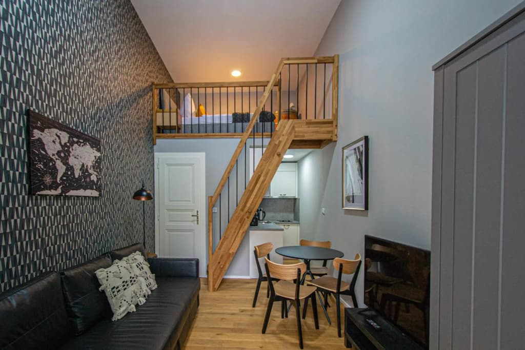 Main train station apartment close to the the Main Square! - photo 13