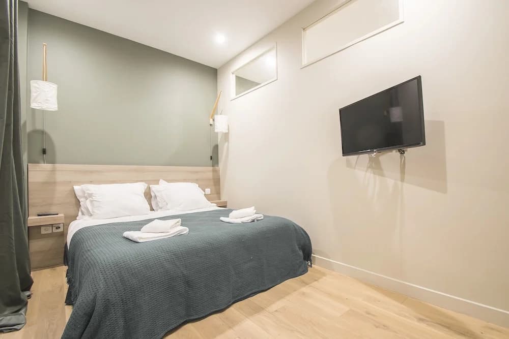 Luxury Apartment in Paris - République - main photo