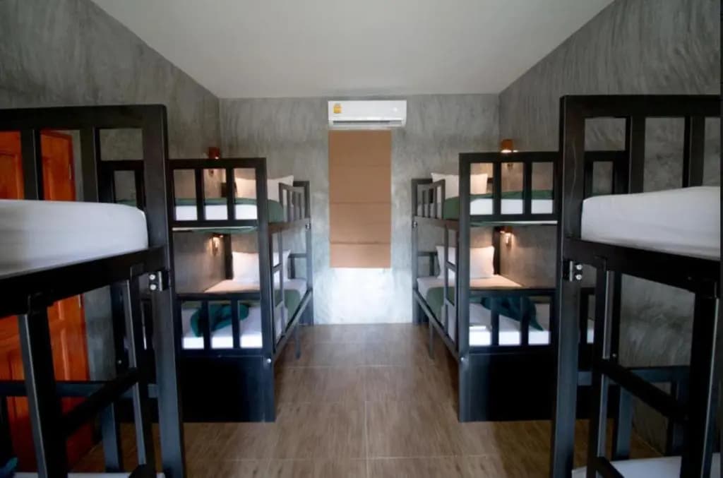 Blanco Hostel at Lanta - photo 12