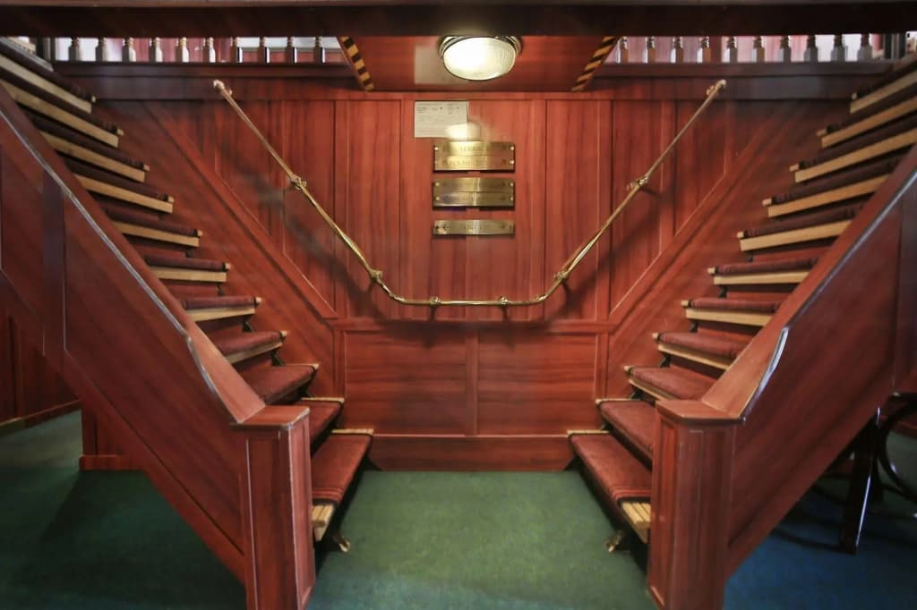 Fortuna Boat Hotel - photo 15