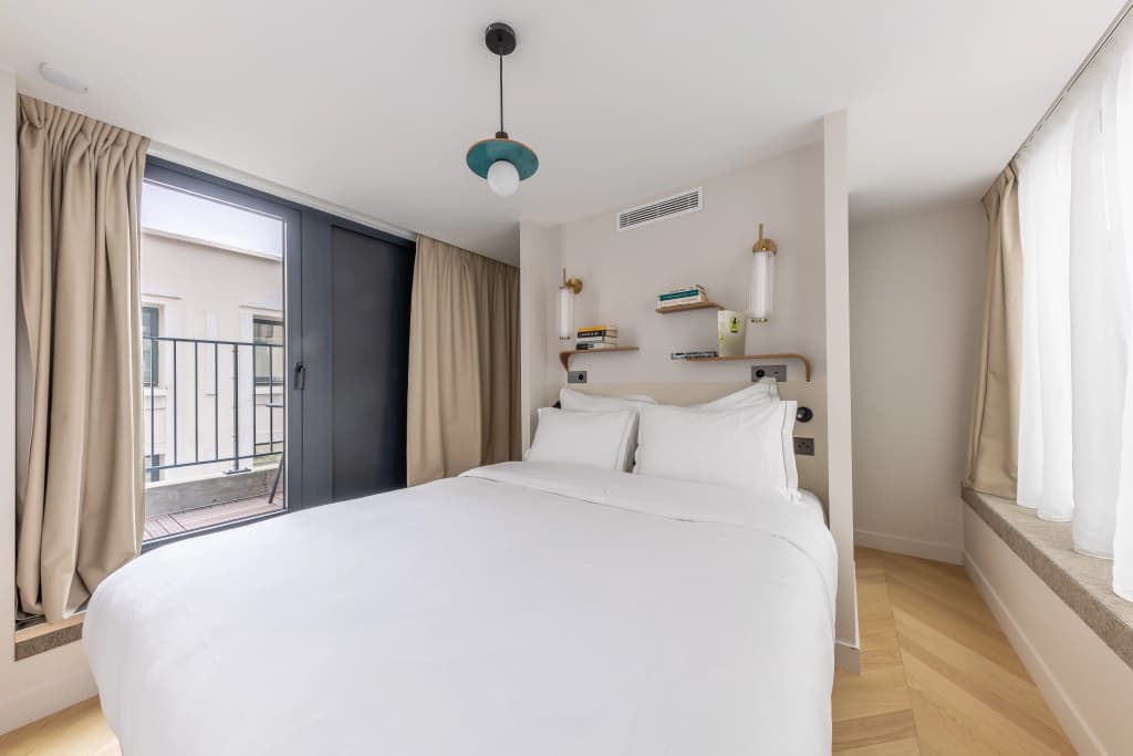 Le Pera Hotel - photo 3