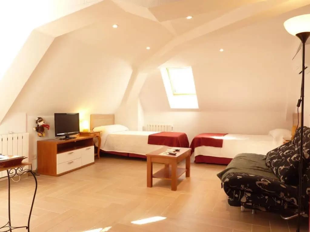 Dobo Homes Ronda De Valencia Apartment - photo 2