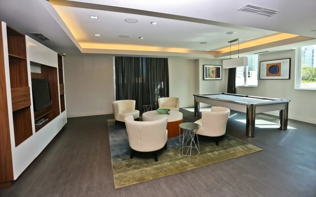 Nuovo Properties at Brickell 1st - photo 13