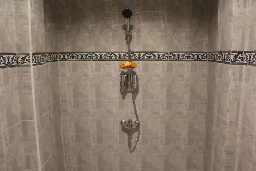 Donald Home Stay - photo 7