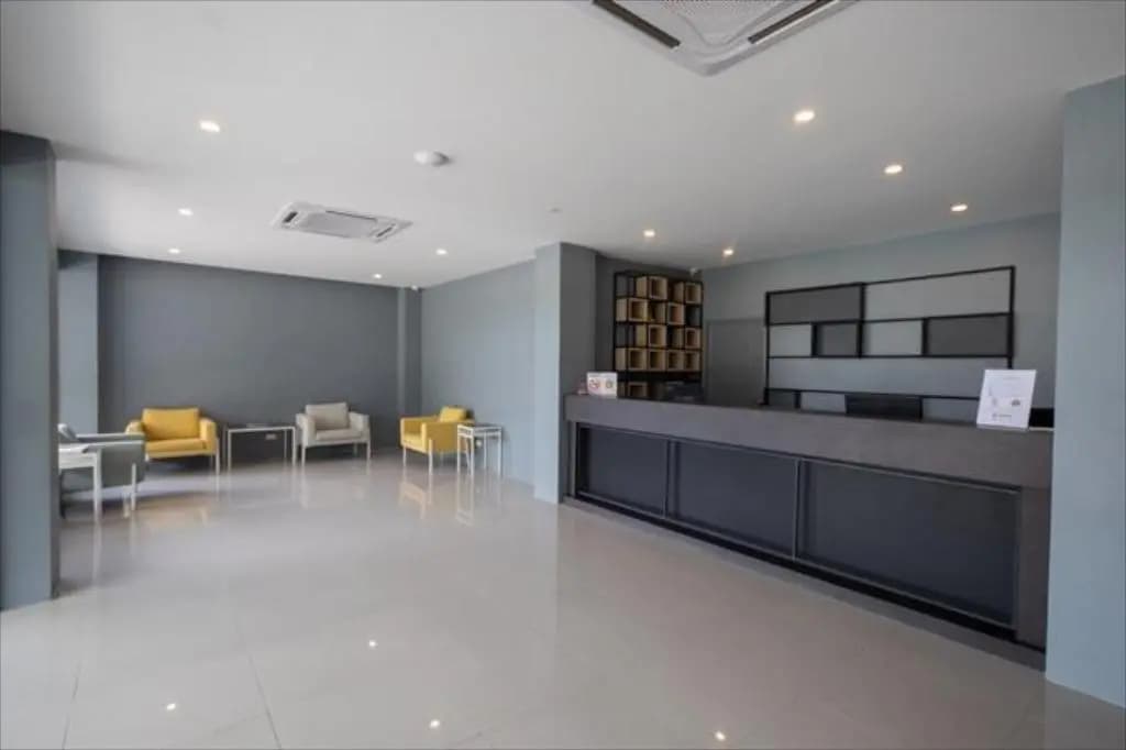 Nora Lakeview Hotel - photo 14