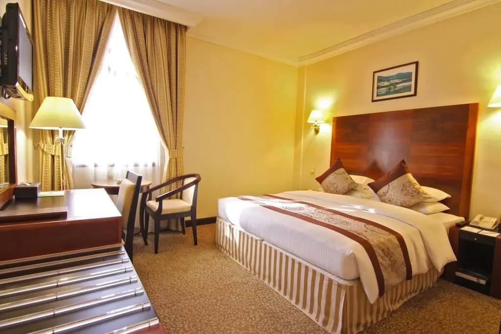 Majan Continental Hotel - photo 7