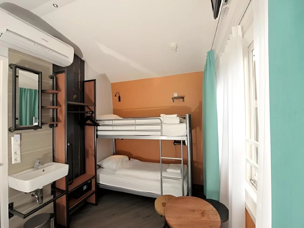 Hotel Tourist Inn - photo 33