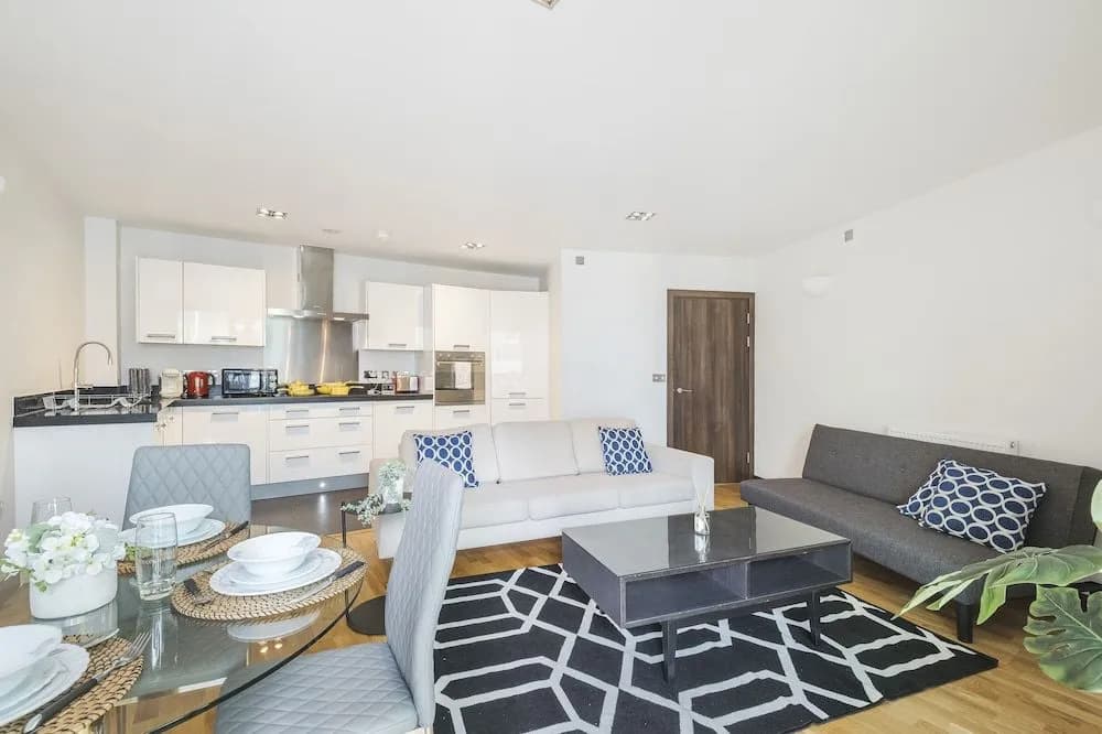 My Serviced Space - Bridges Court Road - photo 24