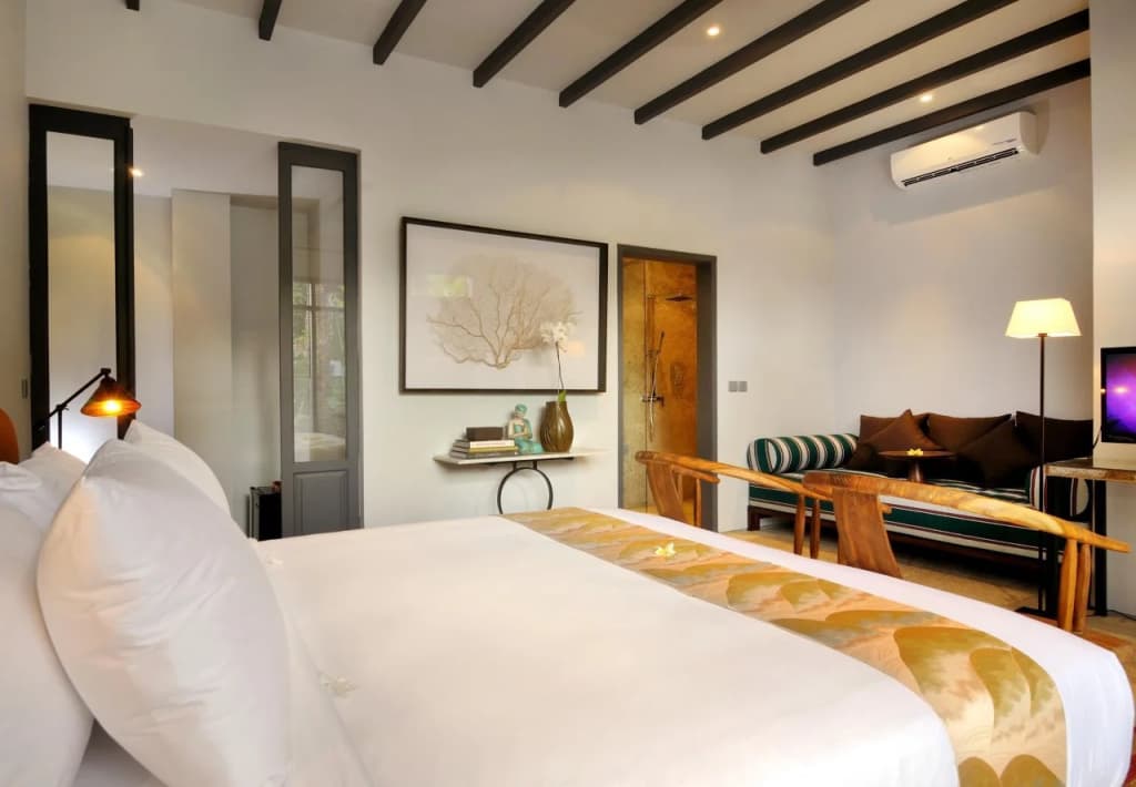 Room & Vespa Suite 1 - photo 3