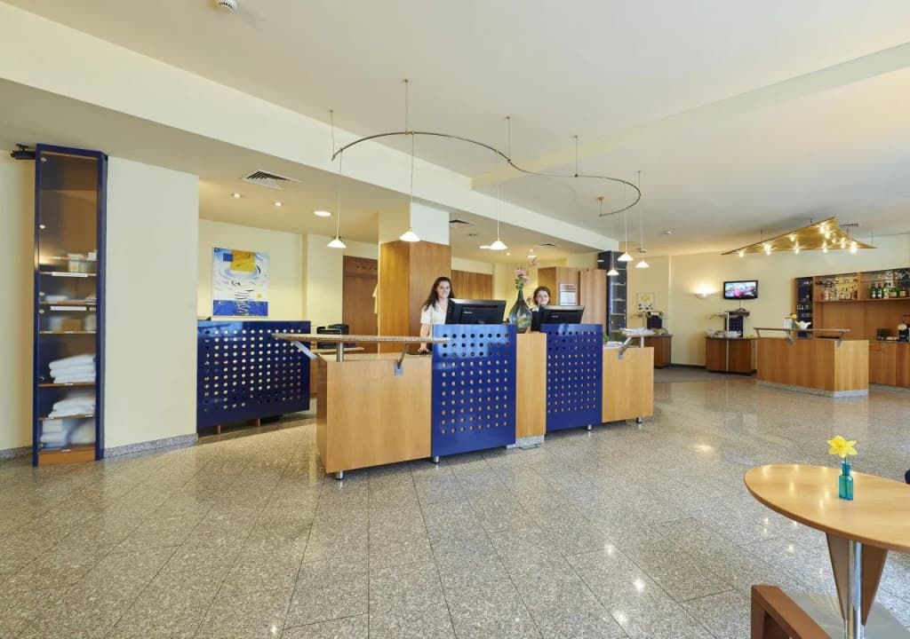 Mamaison Hotel Chain Bridge Budapest - photo 23