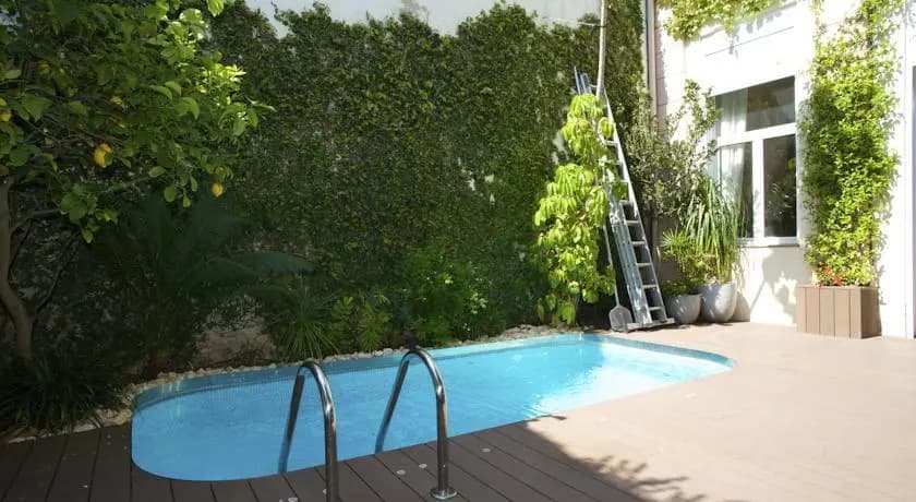Barcelonaforrent Luxury Pool Suites - photo 7
