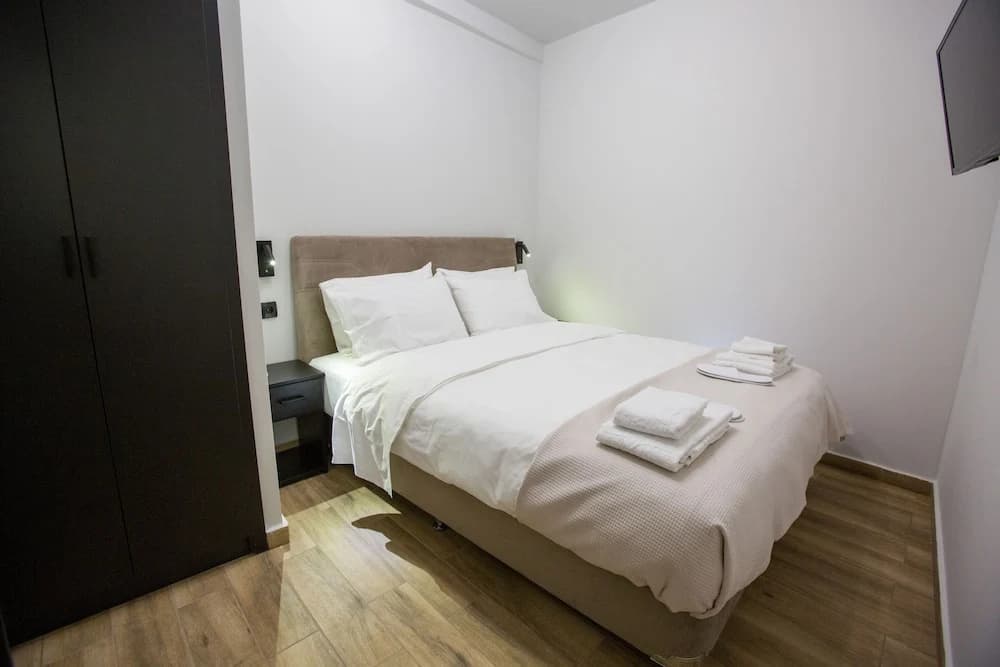 Raise Acropolis View Suites - photo 18