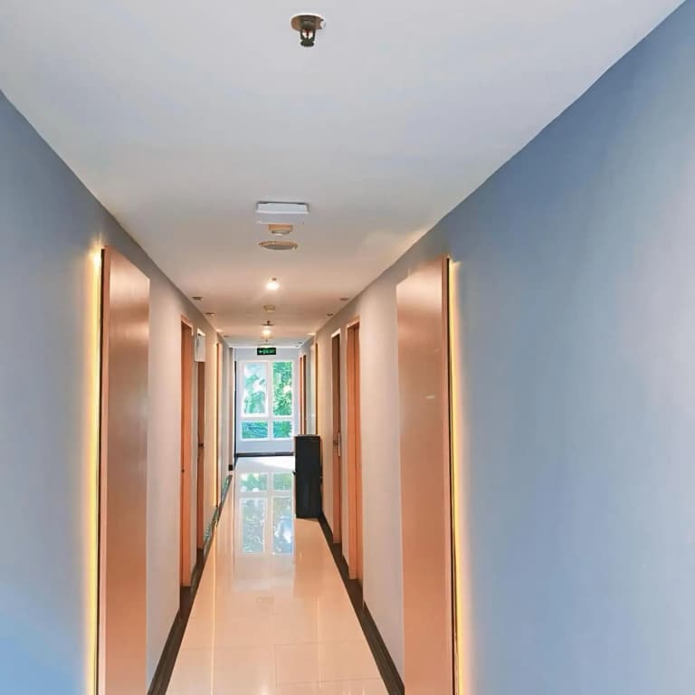 Studio One Hotel - photo 10