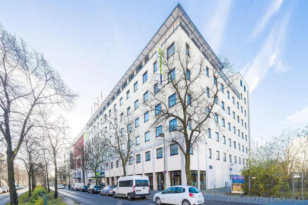Holiday Inn Express Berlin City Centre by IHG - photo 16