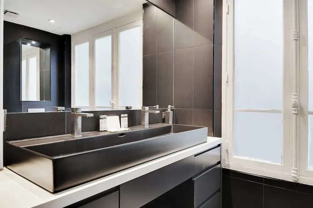 Chic Apartment - 1br/4p - Republique - photo 7