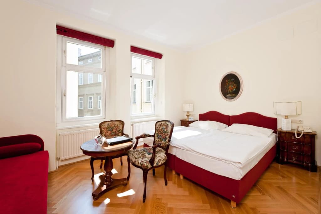 Hotel Regina - photo 7