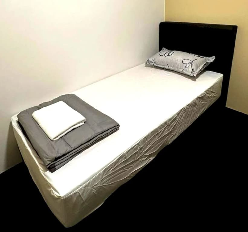 SPOT ON 90777 Aiman Room - main photo