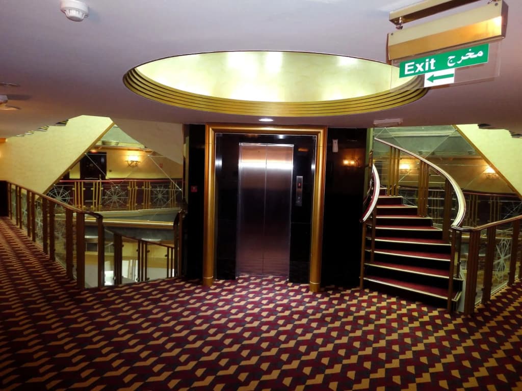 Beach Bay Hotel - photo 15