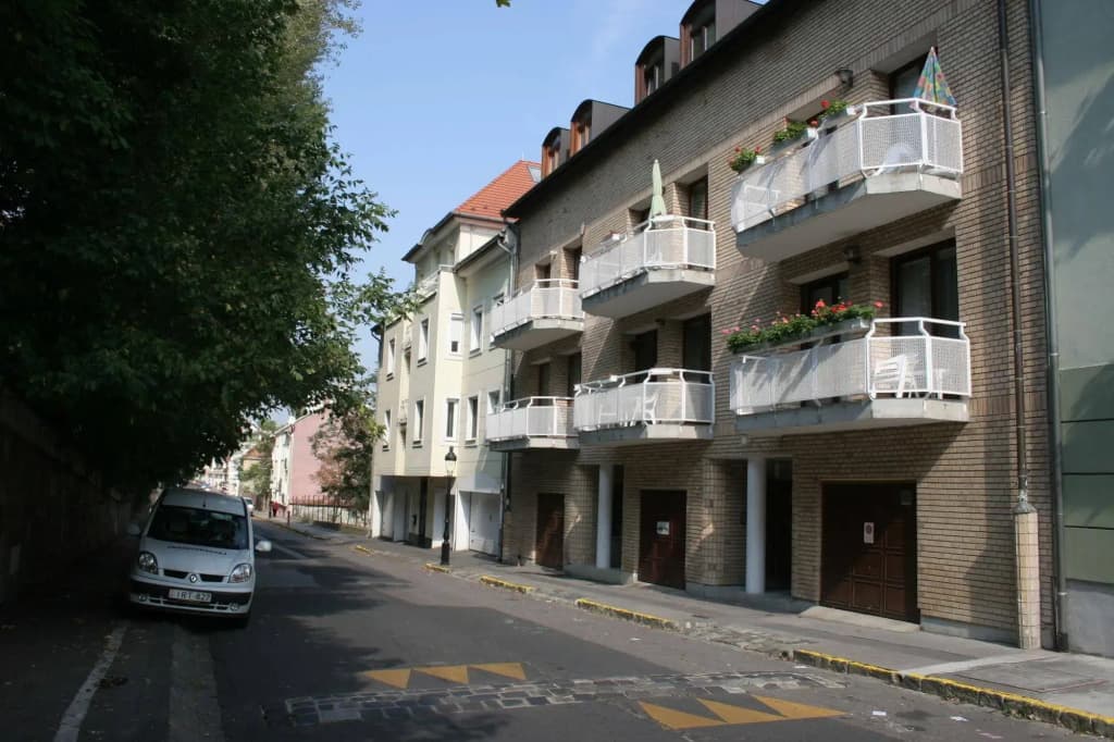 Budavar Bed and Breakfast - photo 1