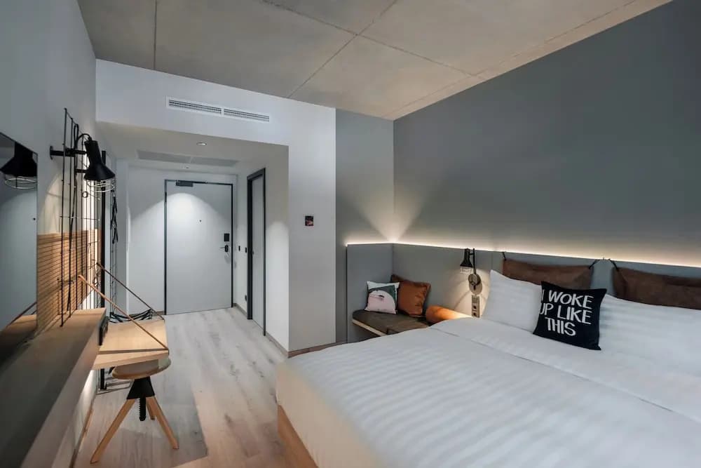 Moxy Budapest Downtown - photo 4