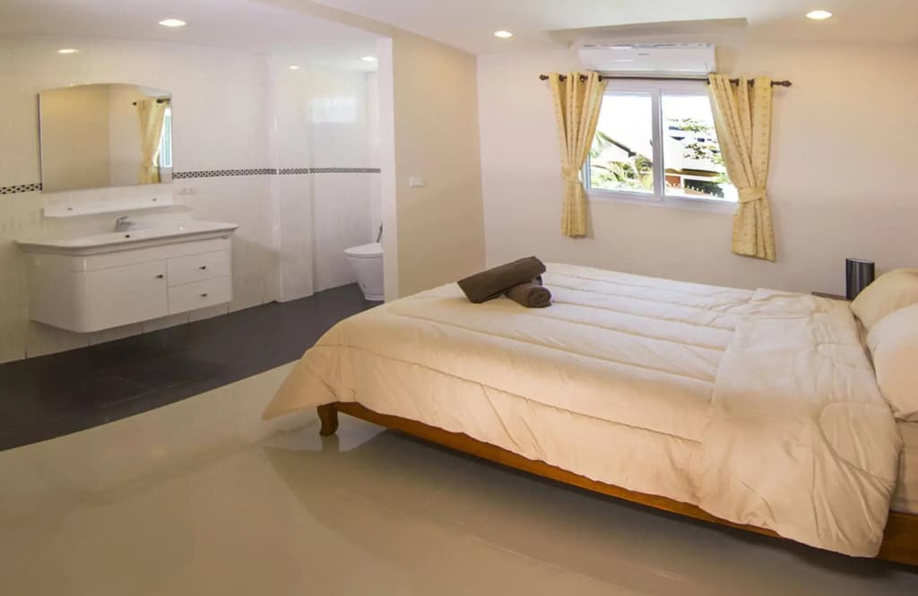 Villa Waree 5 minutes from City and Beach - photo 3