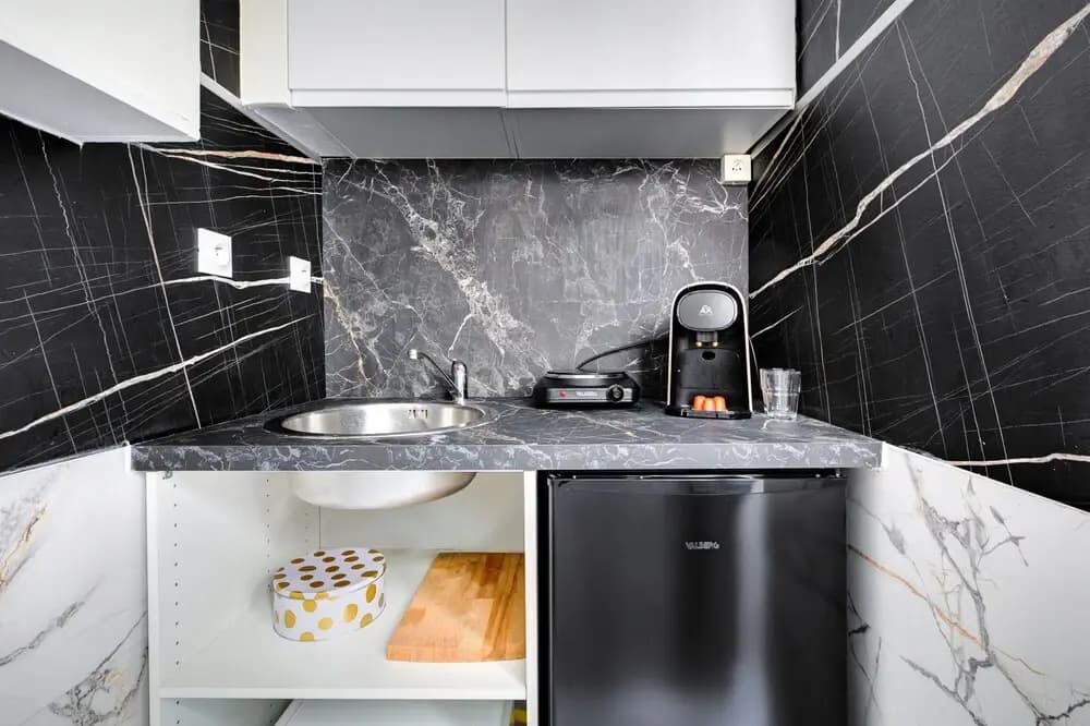 Charming 1BR near Notre Dame - photo 13