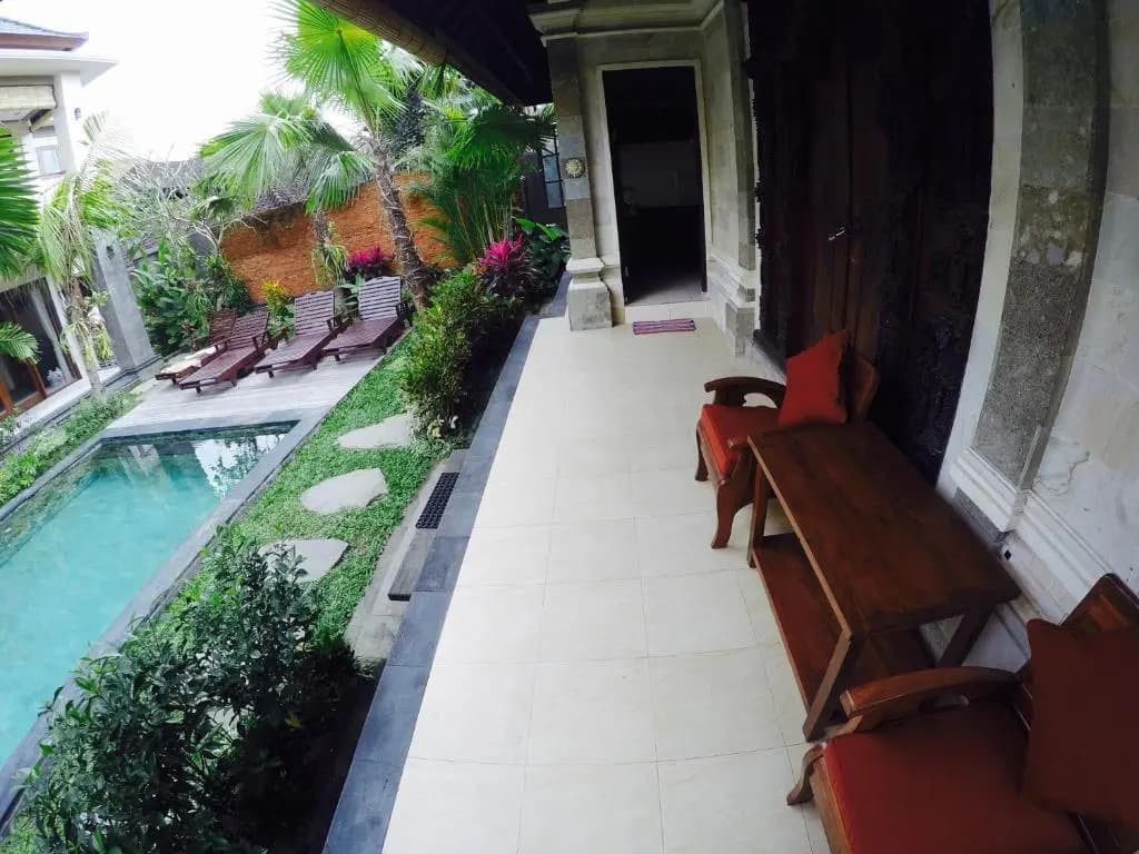 Cahyatika Bed & Breakfast - photo 12