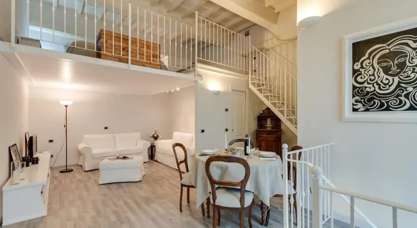 Rizzi's Flat - photo 1