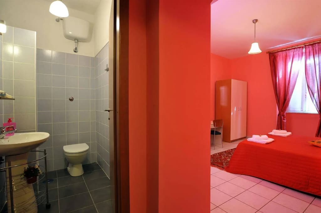 Lodging in Rome - photo 7