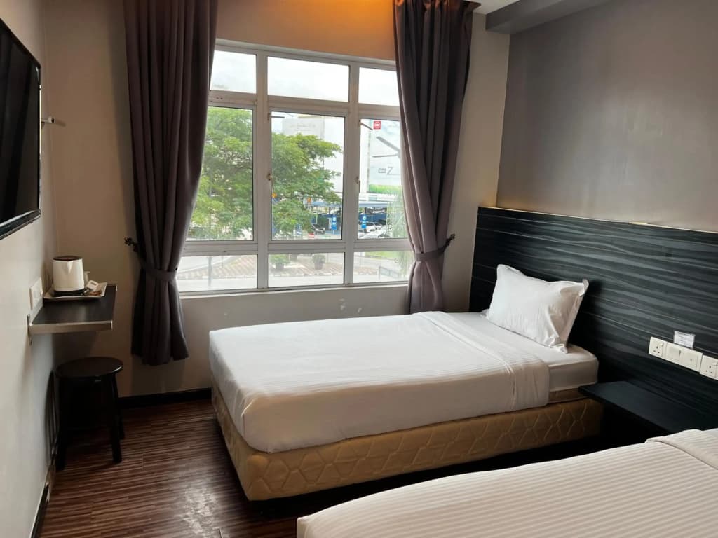Signature Hotel - photo 17