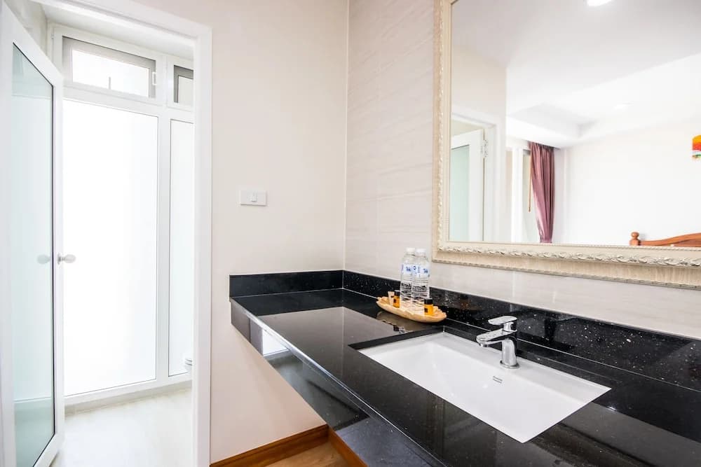 Royale 8 Ville - photo 11
