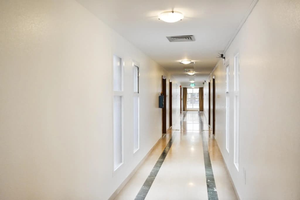 Galaxy Plaza Hotel - photo 3