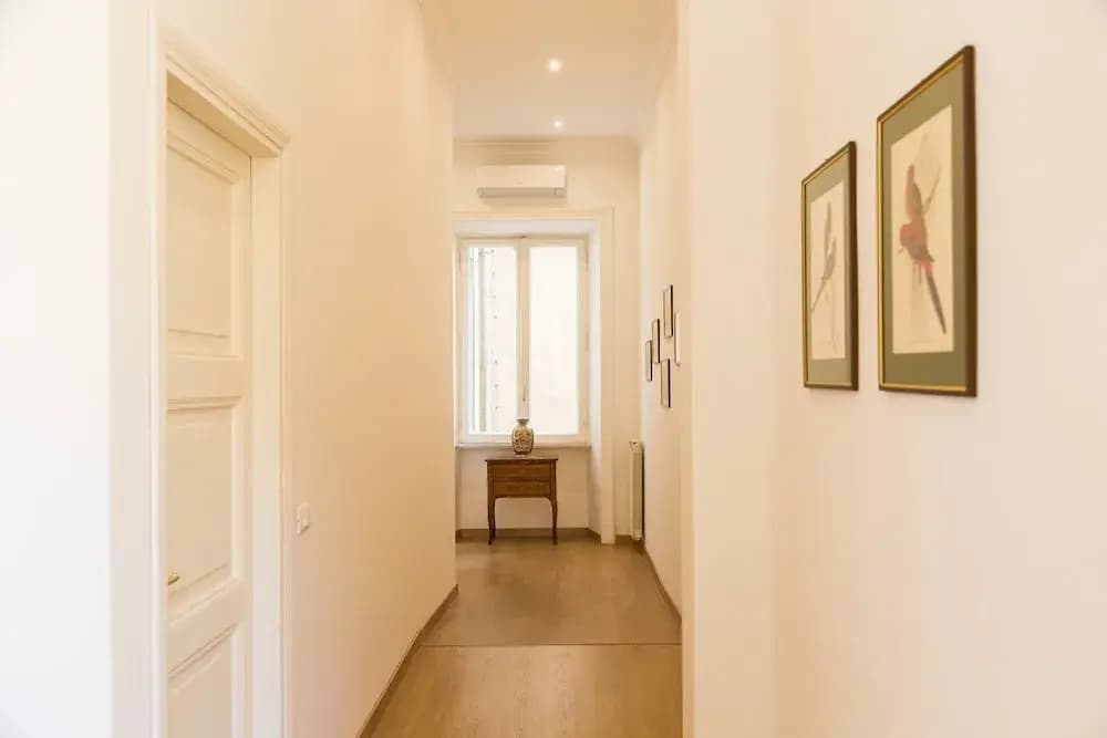 Prestigious Apartments Via Barberini - photo 12
