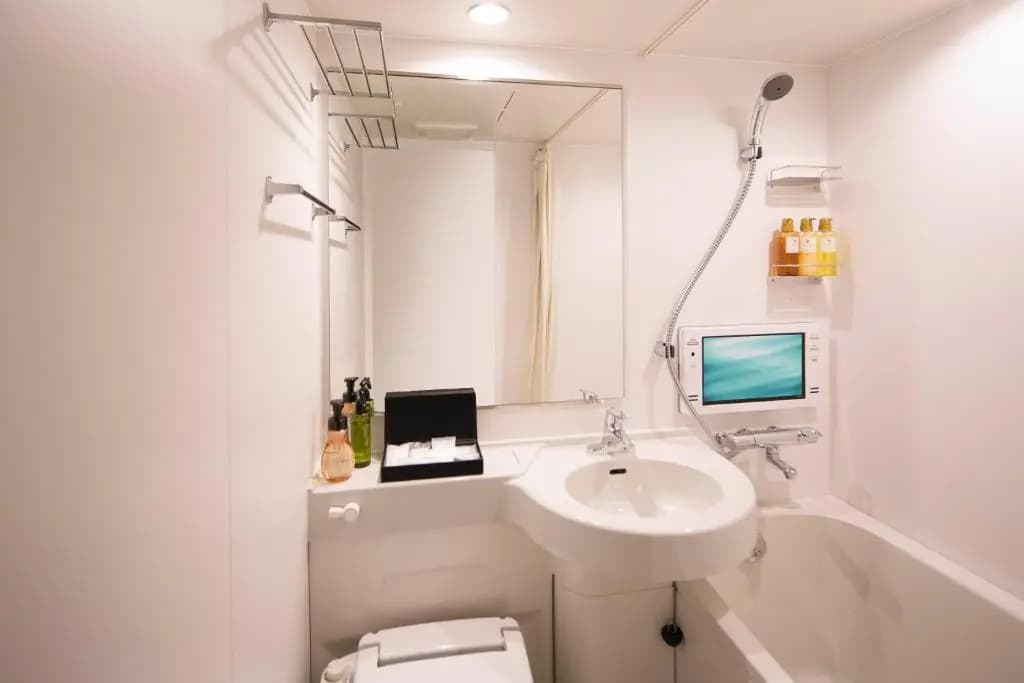 Hotel The Grandee Shinsaibashi - photo 9