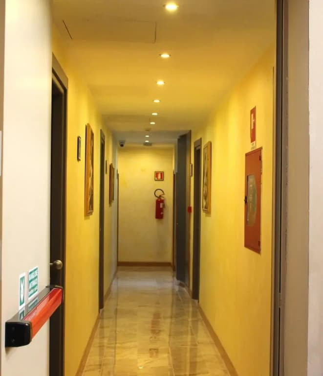 Hotel Club - photo 12