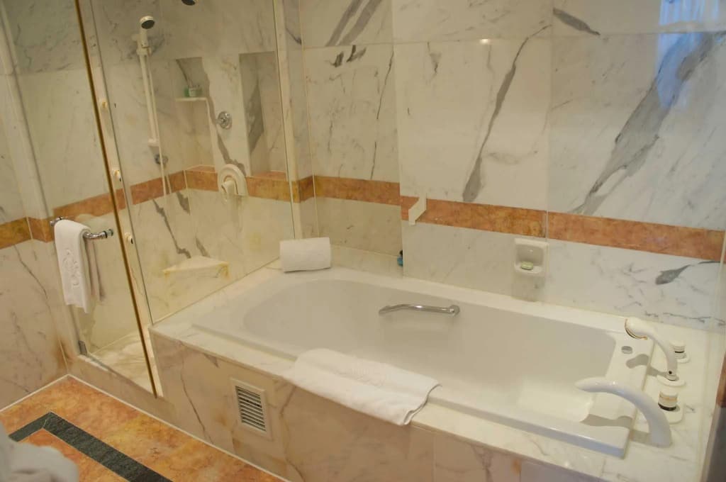 Hanoi Daewoo Hotel - photo 9