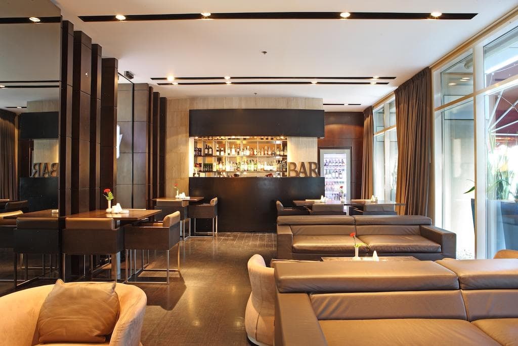 Sea View Hotel - photo 8