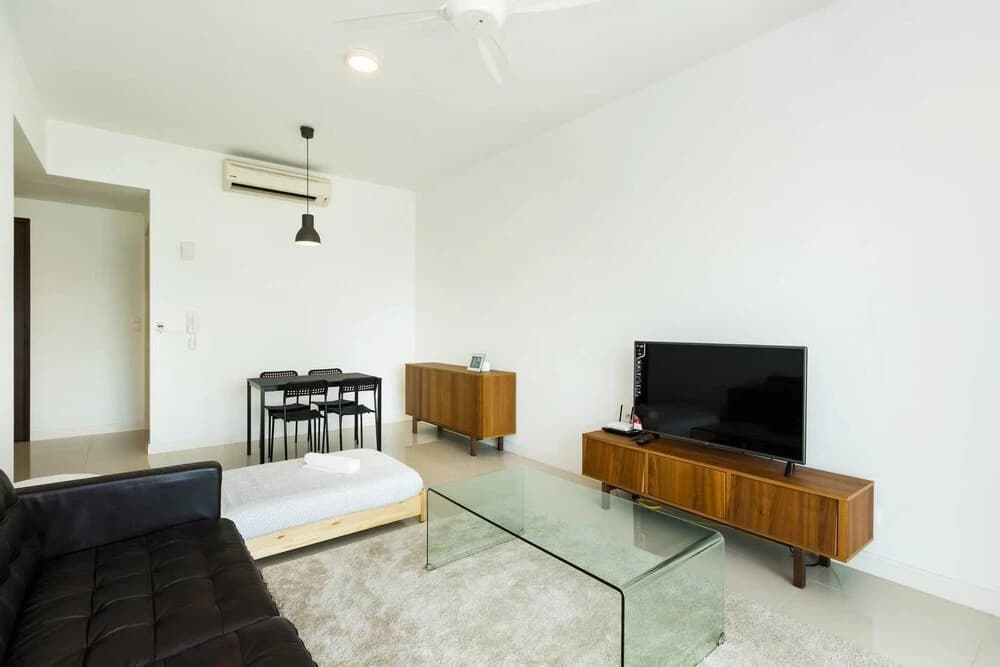 Luxury 2BR Suite With Klcc Views - photo 2