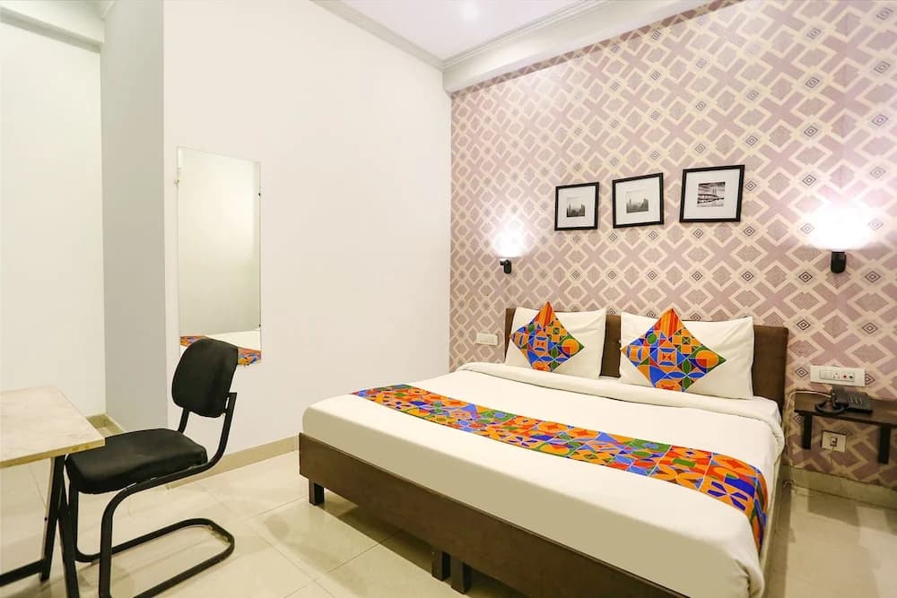 Novel Suites By FabHotel - photo 7
