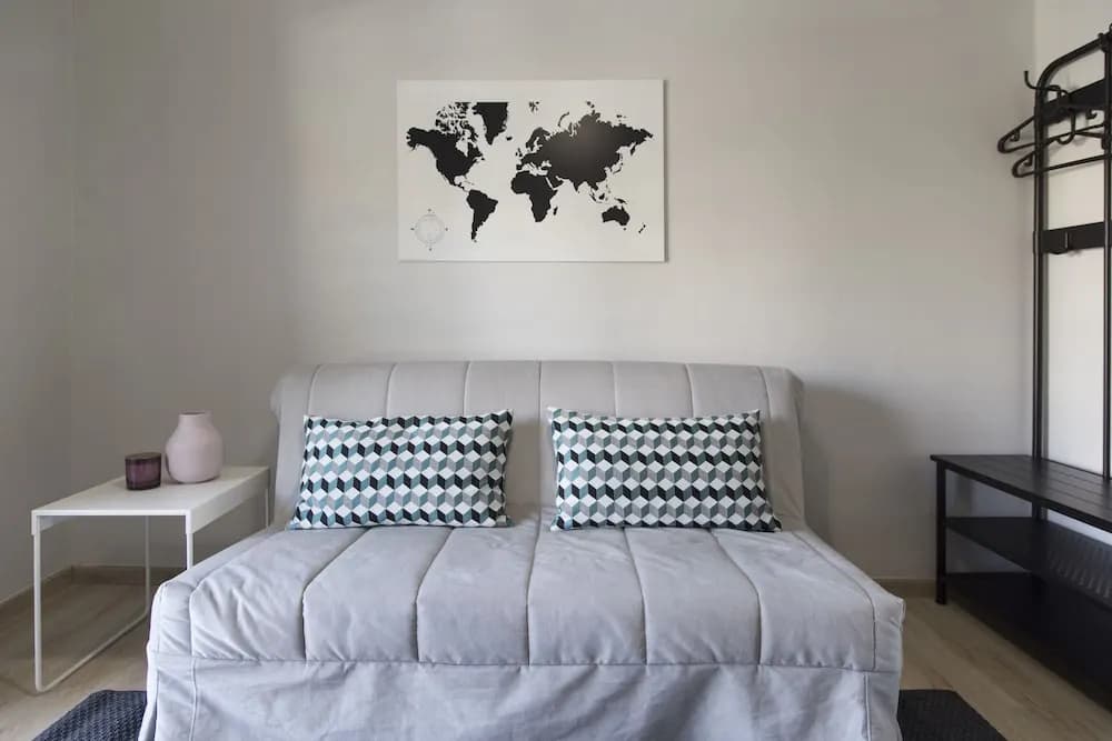 Petite by Be My Guest - photo 4